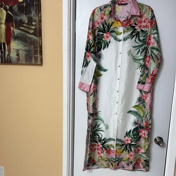 Zara Pink and Green Long Sleeve Resort Dress - Picture 2 of 12